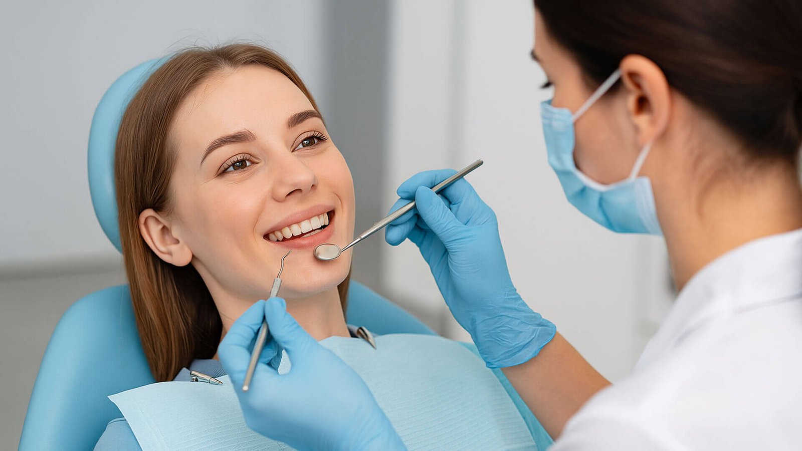 Modern Materials in Aesthetic Restorative Dentistry
